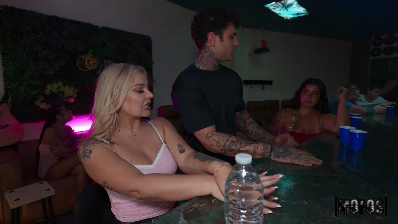 HesGotRizz Lucky Kay Love Getting Lucky At The Lounge XXX